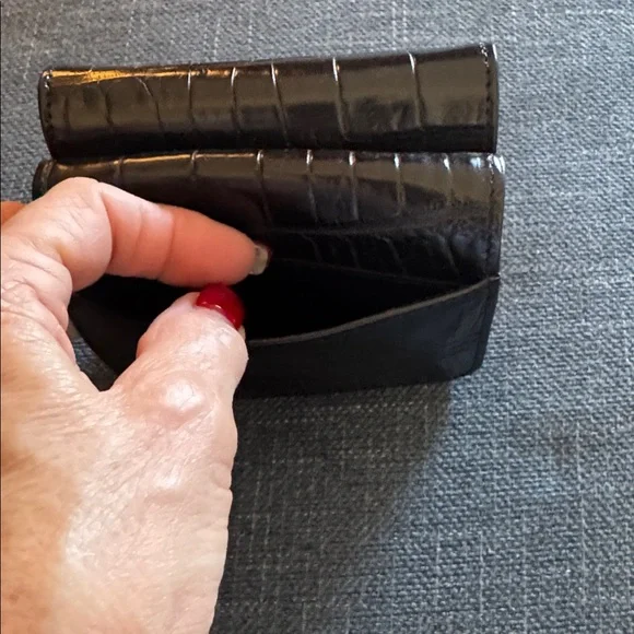 Brighton embroidered cat wallet - Picture 3 of 7